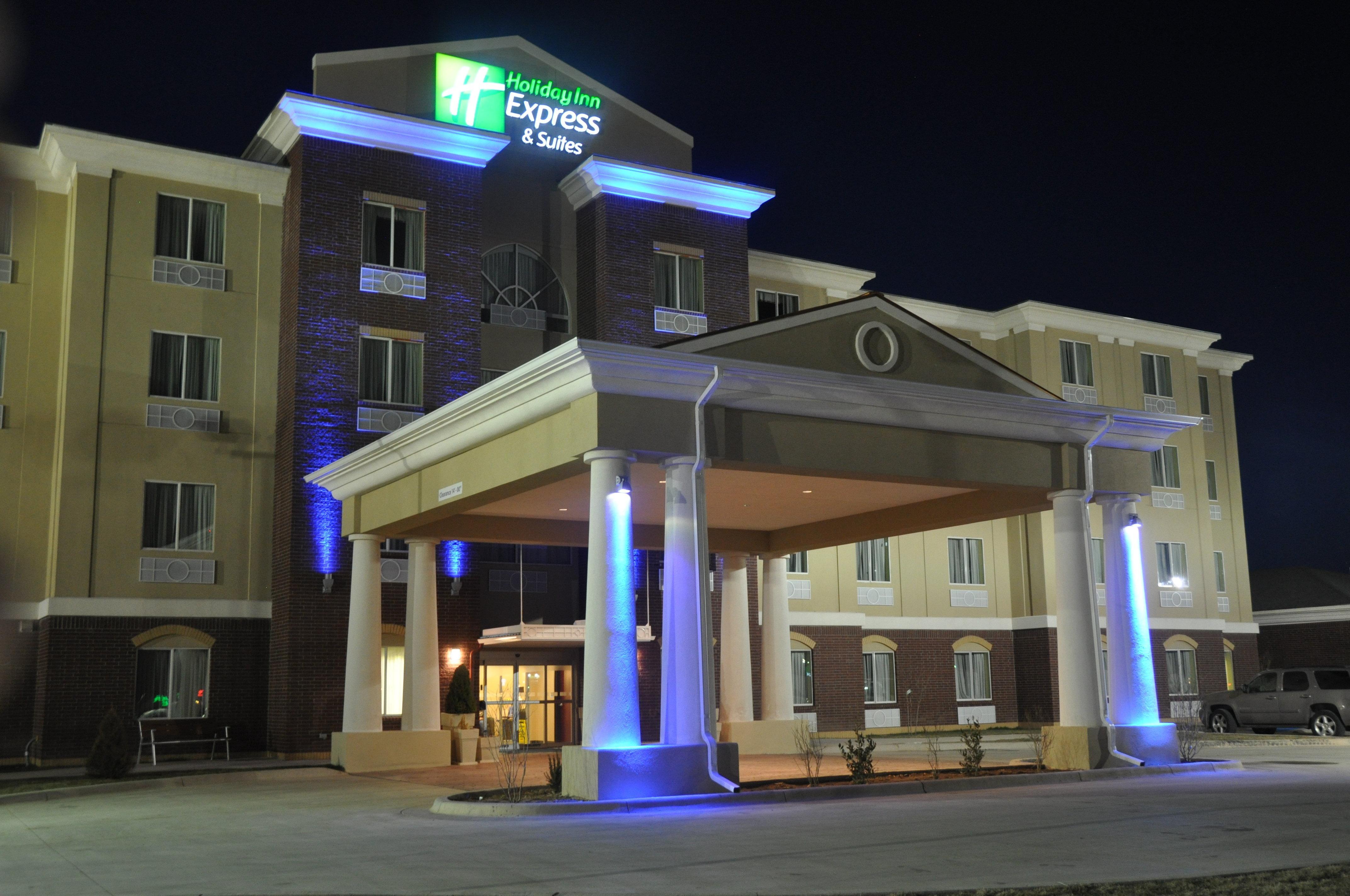 Holiday Inn Express Hotel & Suites Dumas By Ihg Exterior photo